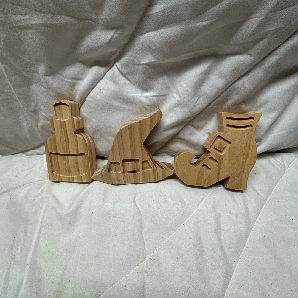 Mondo Llama 3-piece Halloween Decor Craft Wood Witch Shapes Hat Shoe Potion NEW
